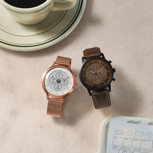 FOSSIL「ハイブリッドHR」