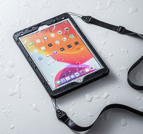 サンワサプライの「iPad 10.2インチ 耐衝撃防水ケース（PDA-IPAD1616）」