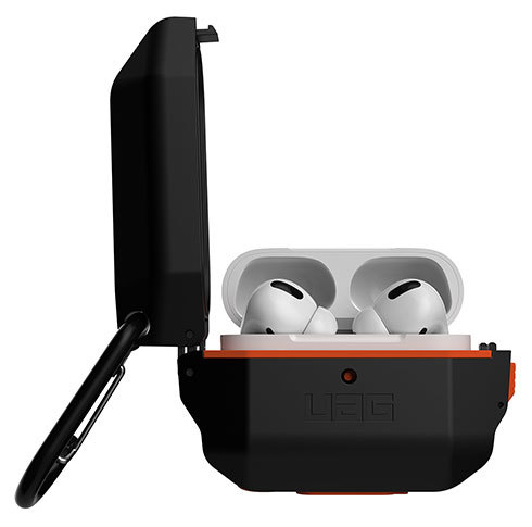 「URBAN ARMOR GEAR AirPods Pro用ケース」