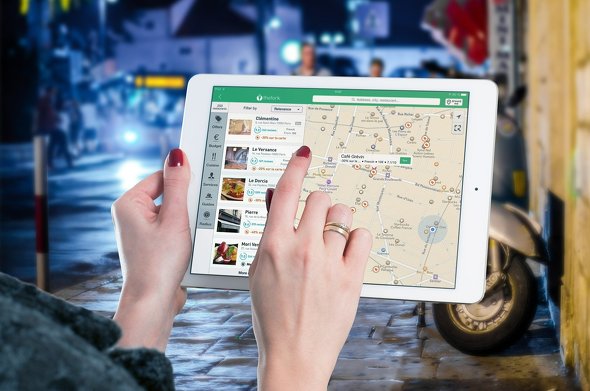 「iPad」を車内で使うためのアクセサリーおすすめ3選