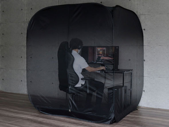 プライバシーテントの利用例(写真はunusual ゲーミングテント)