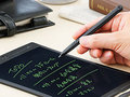 「電子メモ帳」おすすめ3選 手書きメモができるデジタル文房具【2020年最新版】