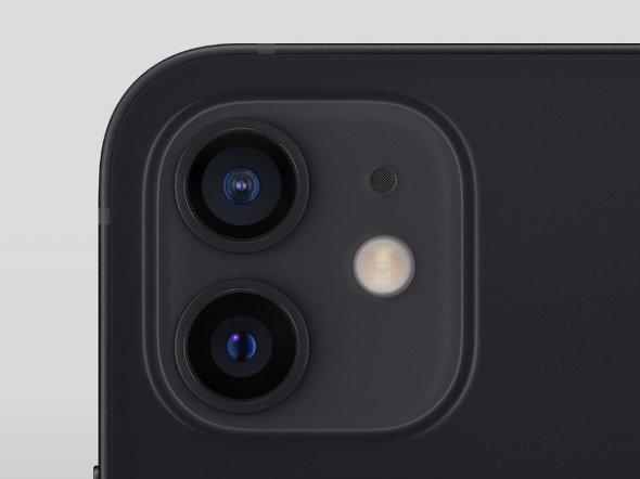 iPhone 12のアウトカメラ