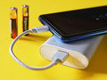 「モバイルバッテリー」売れ筋ランキング　人気の製品はどれ？【2020年11月版】