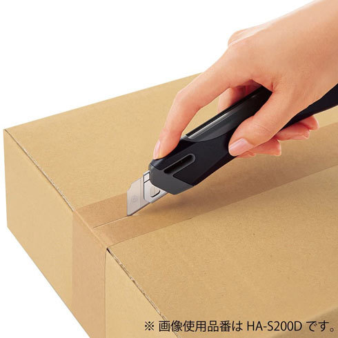 左利きグッズ：左利き用のはさみ、カッターの選び方