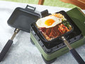 【新製品】イワタニの「ホットサンドグリル」はキャンプで活躍しそうなセパレート式！