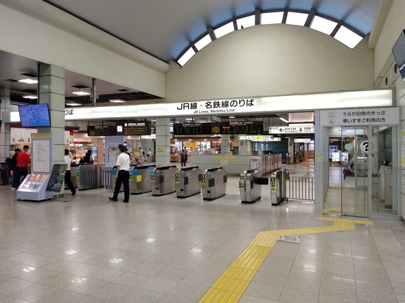 豊橋駅改札