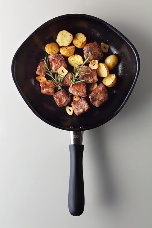 柳宗理「マグマプレート鉄フライパン 22cm」