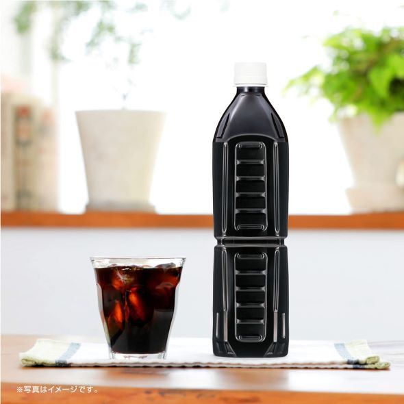 AGF「ブレンディ ボトルコーヒー（ラベルレス） 900ml×12本」