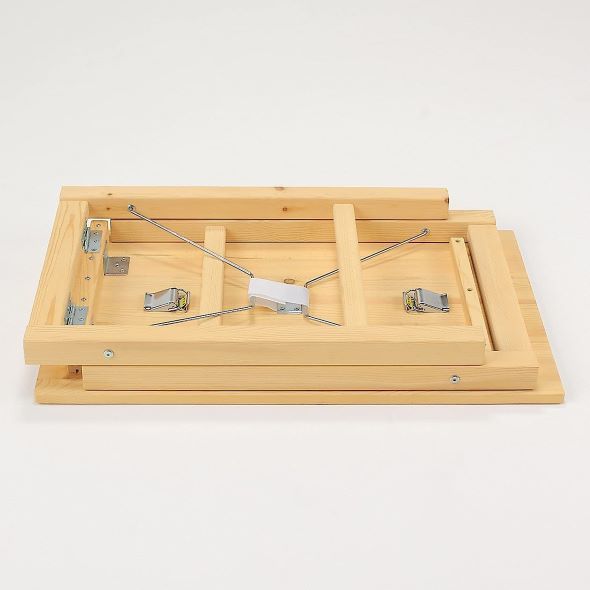 無印良品「パイン材テーブル・折りたたみ式」