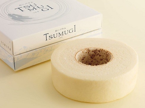 石屋製菓「白いバウム　つむぎ」