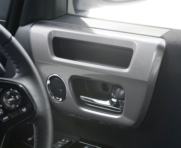 N-BOX Custom STYLE+ BLACK