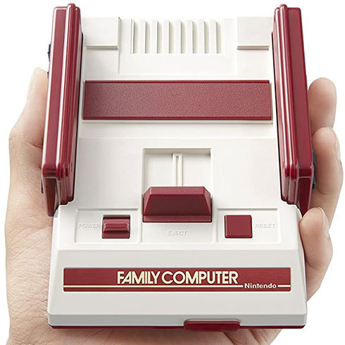 任天堂「ニンテンドークラシックミニ ファミリーコンピュータ」