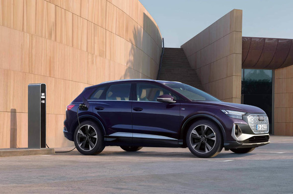 アウディ「Q4 e-tron」