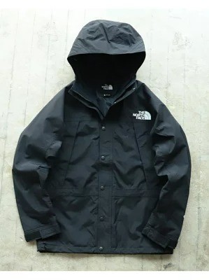 ザ・ノース・フェイス「Mountain Light Jacket」