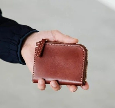 土屋鞄製造所「ディアリオ ハンディLファスナー ミニ財布」