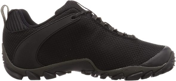 メレル「ハイキングシューズ Chameleon8 Storm」