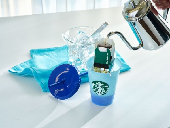 「スターバックス オリガミ アイスコーヒー ブレンドwith カラーチェンジング リユーザブル コールド カップ」