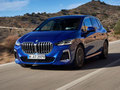 BMW、新型「2シリーズ アクティブ ツアラー」発売 デザイン一新、曲面ディスプレイのコクピットなどハイテク装備充実
