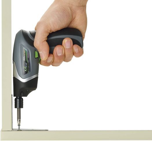 初心者向け電動ドライバー：取り回しの良さを求めるならバッテリータイプ