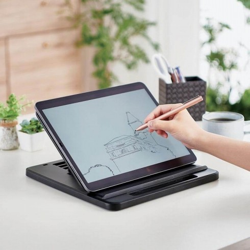 「ドローイング・タイピング向けタブレットスタンド」