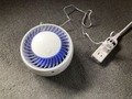 ニトリの「USB給電式捕虫器」を使ってみた 音が静かで仕事中も使える! イライラする小さな虫をしっかり吸引