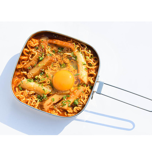 宝島社「Haglofs OUTDOOR COOKER BOOK」