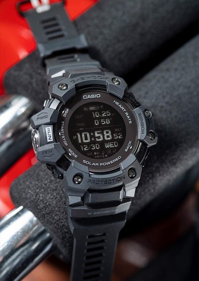 カシオ G-SHOCK G-SQUAD GBD-H1000