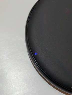 充電器の状態を示すLED