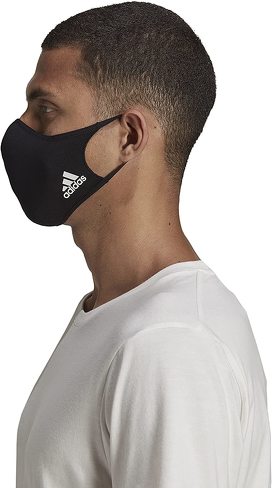スポーツマスク：臭いが気になるなら、抗菌防臭性をチェック