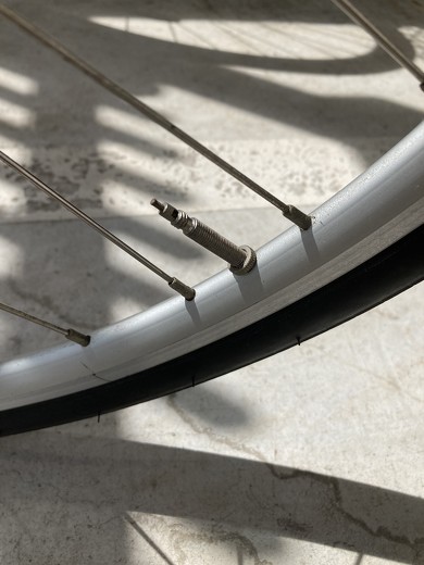 自転車用空気入れ