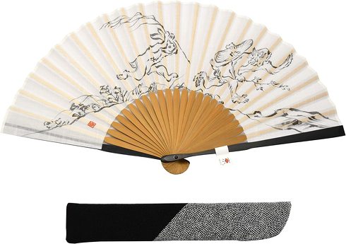 オオゼキコーポレーション「布貼り扇子 墨絵 鳥獣戯画」
