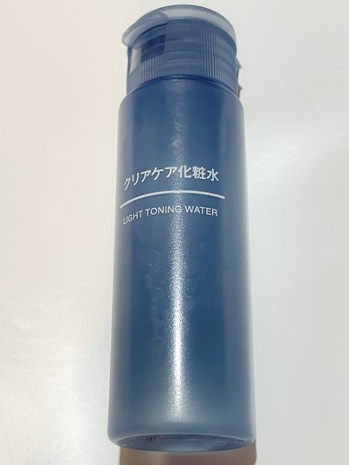 「クリアケア化粧水」パッケージ