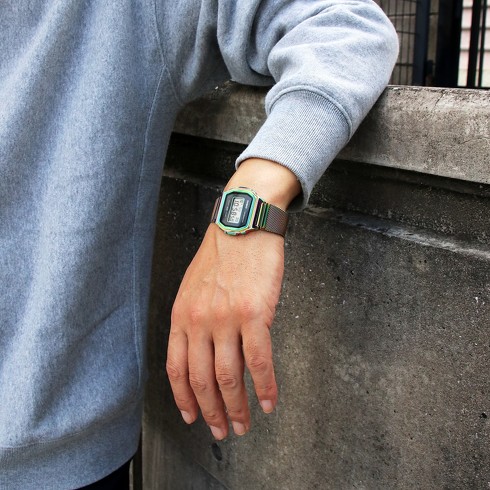 カシオ「A1000RBW-1JF」