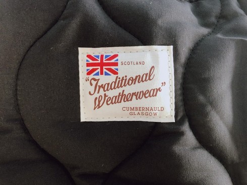 宝島社「Traditional Weatherwear 2022-2023 Autumn＆Winter」付録