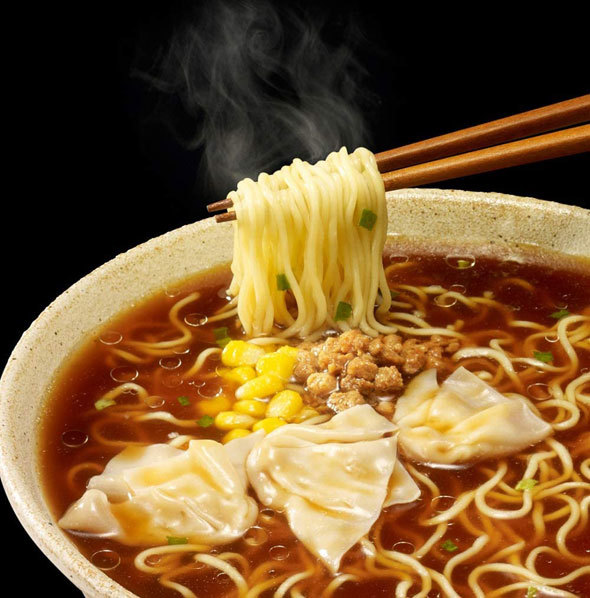 カップラーメン