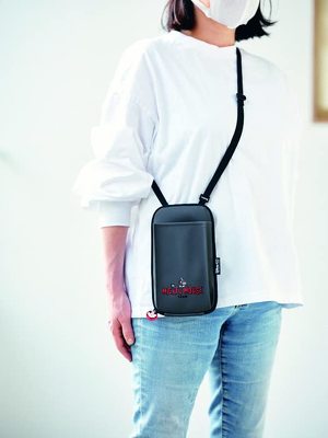 宝島社「GLOW 3月号」付録