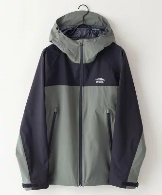 マウンテンパーカー