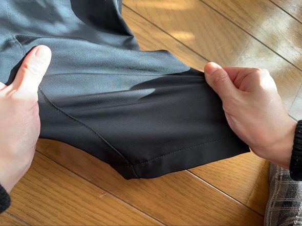 トレッキングパンツ