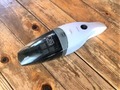 山善の「4000円ハンディクリーナー」を使ってみた 付属ノズルも付いて高コスパ! 軽量だが、気になる点も