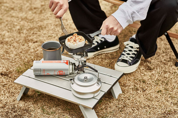 COMPACT CAMP STOVE