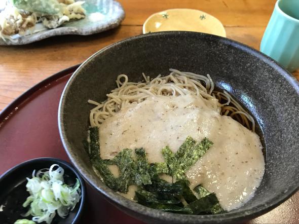 高尾山