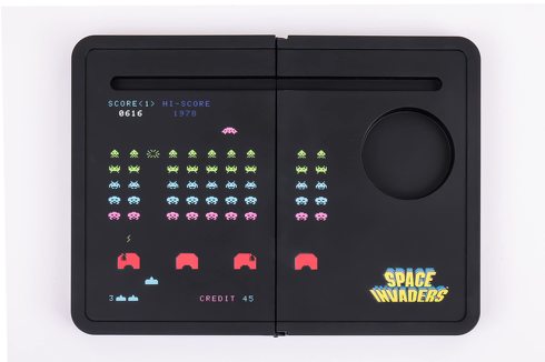 宝島社「SPACE INVADERS Table Book」