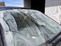 【動画あり】フロントガラスの油膜取り＆はっ水コート、定番・人気アイテムの実力は？　ビフォーアフターを動画でチェック