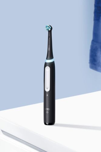 ブラウン(Braun)「電動歯ブラシ オーラルB iO 4S iOG41B60BK」