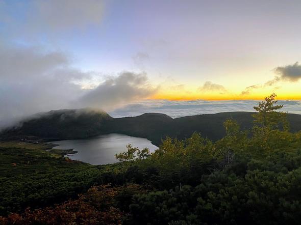 神秘的な登山スポット