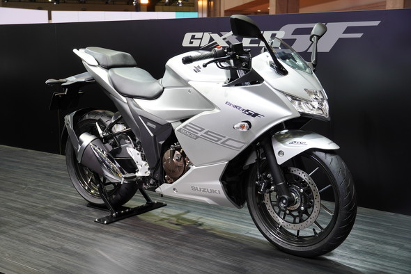 250ccフルカウルスポーツバイク