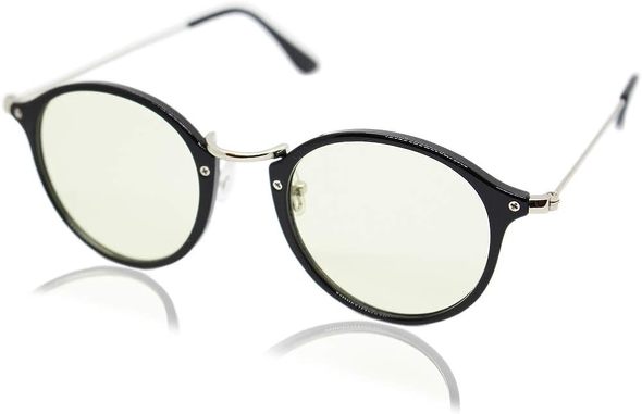 今売れているサングラス：eight tokyo「サングラス ブルーライトカット IRUV1000-1」