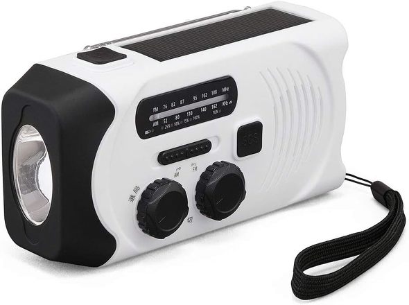 今売れている防災ラジオ：アイリスオーヤマ「手回し充電ラジオライト」