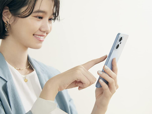 SIMフリースマートフォン